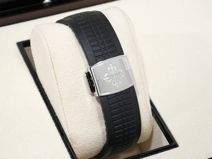 パテックフィリップ アクアノート トラベルタイム Ref.5164A-001 ステンレススチール ブラック文字盤 美品 o2indsse