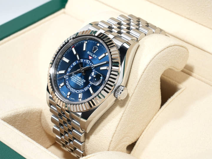 ロレックス スカイドゥエラー Ref.326934 ステンレススチール/ホワイトゴールド ブルー文字盤 ジュビリーブレスレット 美中古 mbbfnpj5