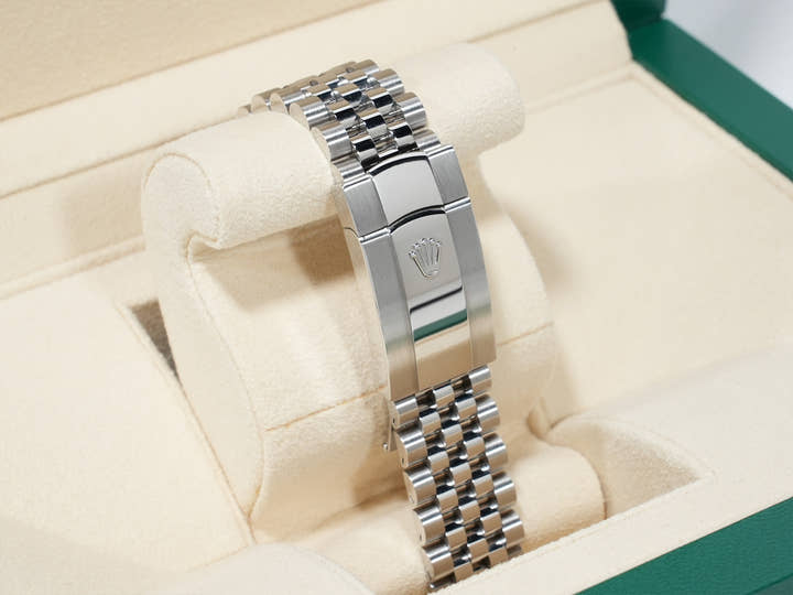 ロレックス デイトジャスト41 Ref.126300 ステンレススチール ブライトブルー文字盤 ジュビリーブレスレット 美中古 3oweqrrh