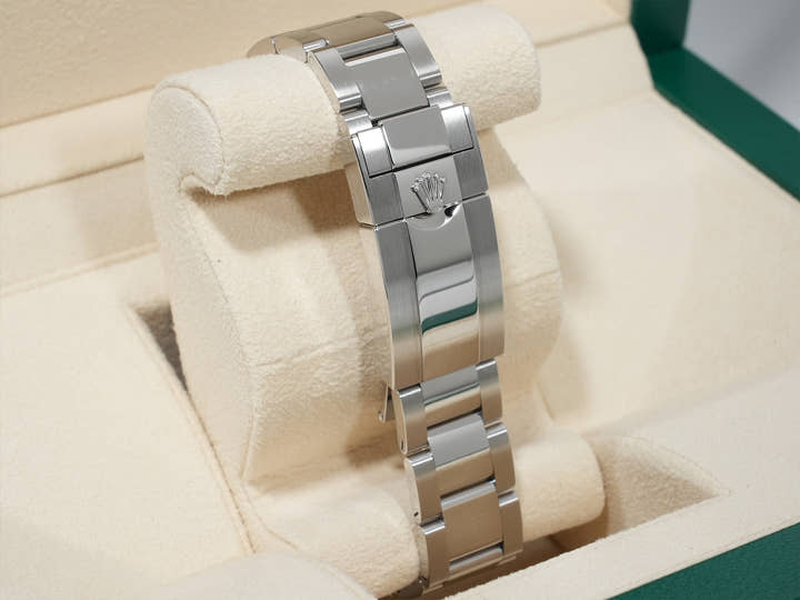 Rolex Yacht-Master 40 Ref. 126622 Stainless Steel/Platinum Bright Blue Dial Pre-owned m88ubbqq