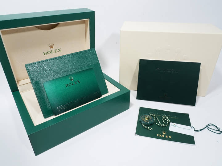 Rolex Yacht-Master 40 Ref. 126622 Stainless Steel/Platinum Bright Blue Dial Pre-owned m88ubbqq