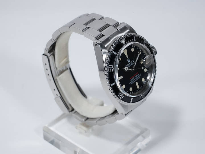 Rolex Submariner Date Ref. 1680 Stainless Steel Black Dial Pre-owned 7ngg7m8d