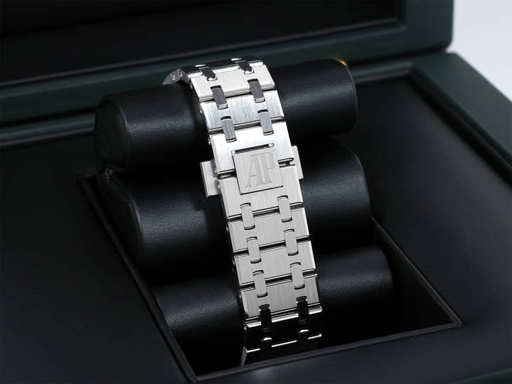 オーデマピゲ ロイヤルオーク Ref.15550ST.OO.1356ST.07 ステンレススチール グレー文字盤 極美品 3vq7u22f