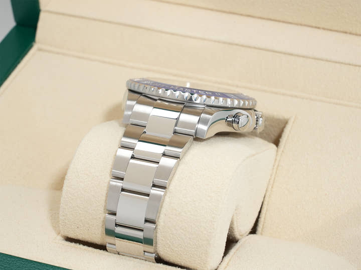 Rolex Yacht-Master II Ref. 116680 Stainless Steel White Dial, Excellent Condition  (tshhnbcu appears to be a user ID or reference number and not part of the product description)