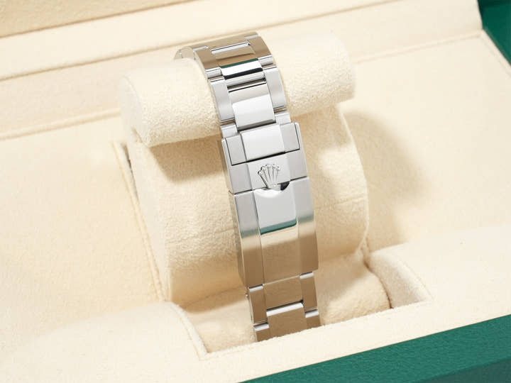 Rolex Yacht-Master II Ref. 116680 Stainless Steel White Dial, Excellent Condition  (tshhnbcu appears to be a user ID or reference number and not part of the product description)