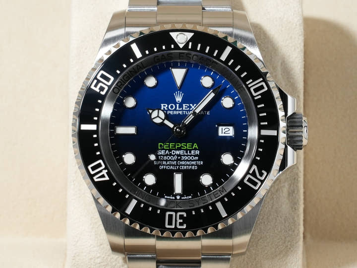 ロレックス シードゥエラー ディープシー Ref.126660 ステンレススチール D-BLUE文字盤 美中古 73z6pftg