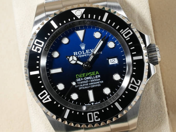 ロレックス シードゥエラー ディープシー Ref.126660 ステンレススチール D-BLUE文字盤 美中古 73z6pftg