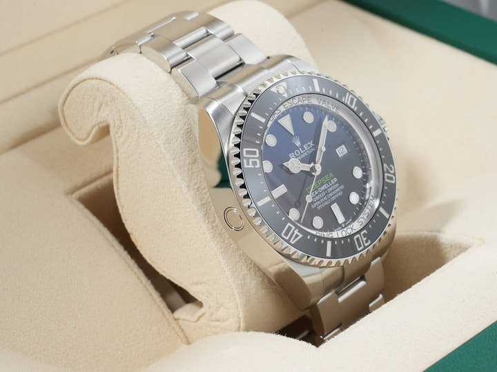 ロレックス シードゥエラー ディープシー Ref.126660 ステンレススチール D-BLUE文字盤 美中古 73z6pftg