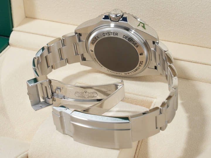 ロレックス シードゥエラー ディープシー Ref.126660 ステンレススチール D-BLUE文字盤 美中古 73z6pftg