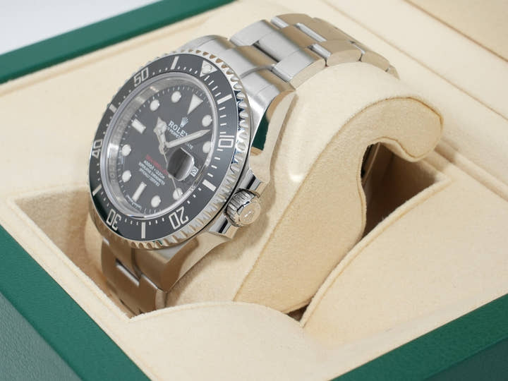 ロレックス シードゥエラー Ref.126600 ステンレススチール ブラック文字盤 中古 5zasst7q