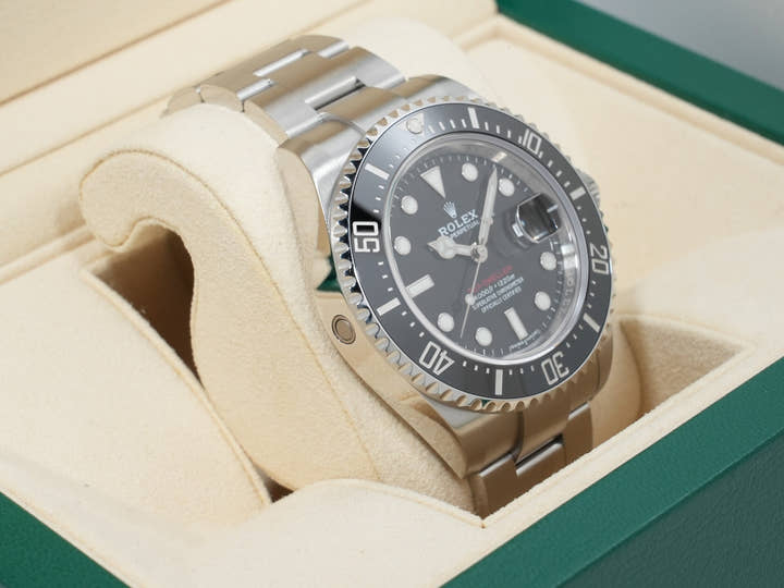 ロレックス シードゥエラー Ref.126600 ステンレススチール ブラック文字盤 中古 5zasst7q