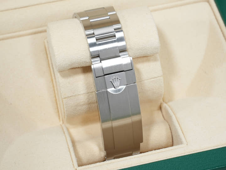 ロレックス シードゥエラー Ref.126600 ステンレススチール ブラック文字盤 中古 5zasst7q