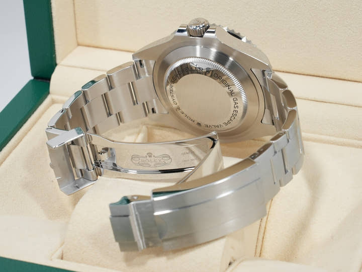 ロレックス シードゥエラー Ref.126600 ステンレススチール ブラック文字盤 中古 5zasst7q