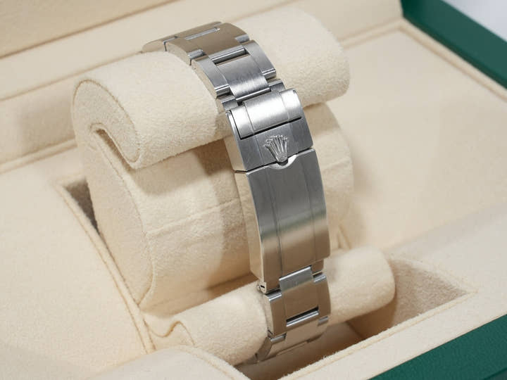 ロレックス エクスプローラー36 Ref.124270 ステンレススチール ブラック文字盤 オイスターブレスレット 中古 52wd8yc5