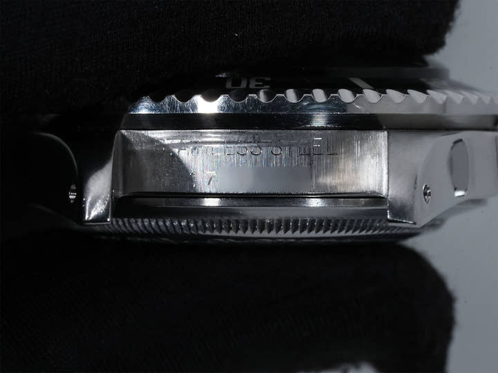 ロレックス シードゥエラー Ref.1665 ステンレススチール ブラック文字盤 中古 wcnjhs83