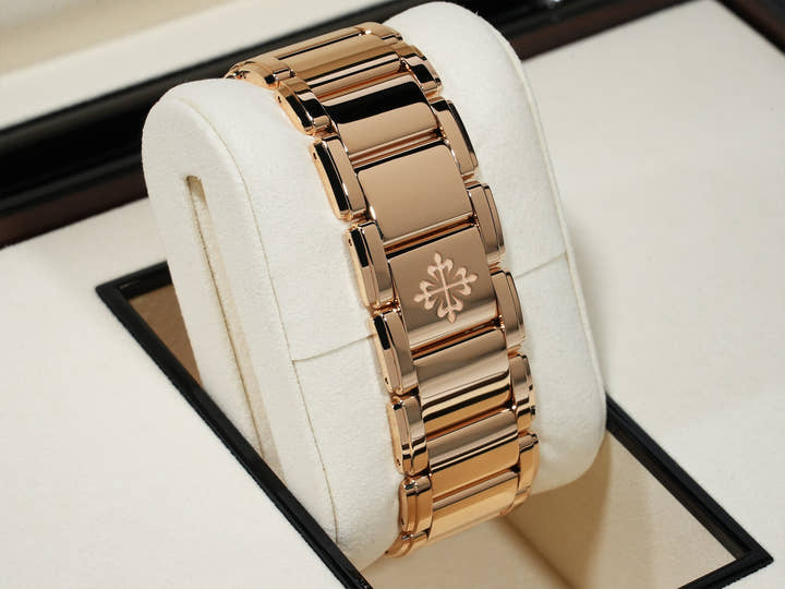 パテックフィリップ Twenty-4 Ref.4910/1201R-010 ローズゴールド パープル文字盤 未使用 ggy5hage