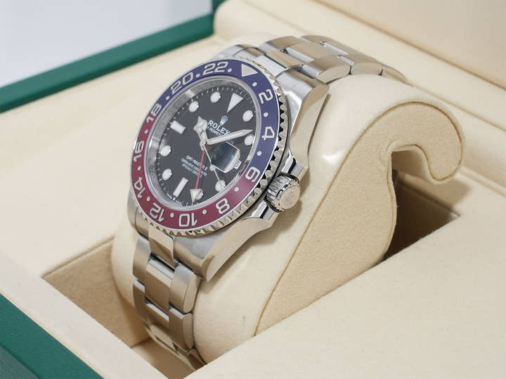 Rolex GMT-Master II Ref. 126710BLRO Stainless Steel Black Dial Oyster Bracelet, Excellent Condition. (fu6eksqk appears to be an internal reference number and not part of the product description)