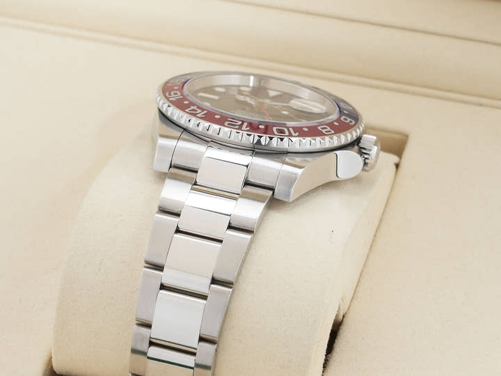 Rolex GMT-Master II Ref. 126710BLRO Stainless Steel Black Dial Oyster Bracelet, Excellent Condition. (fu6eksqk appears to be an internal reference number and not part of the product description)