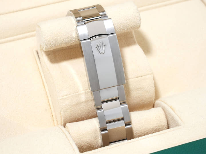 ロレックス デイトジャスト36 Ref.126200 ステンレススチール ブライトブルー文字盤 オイスターブレスレット 美品 anc4fpih