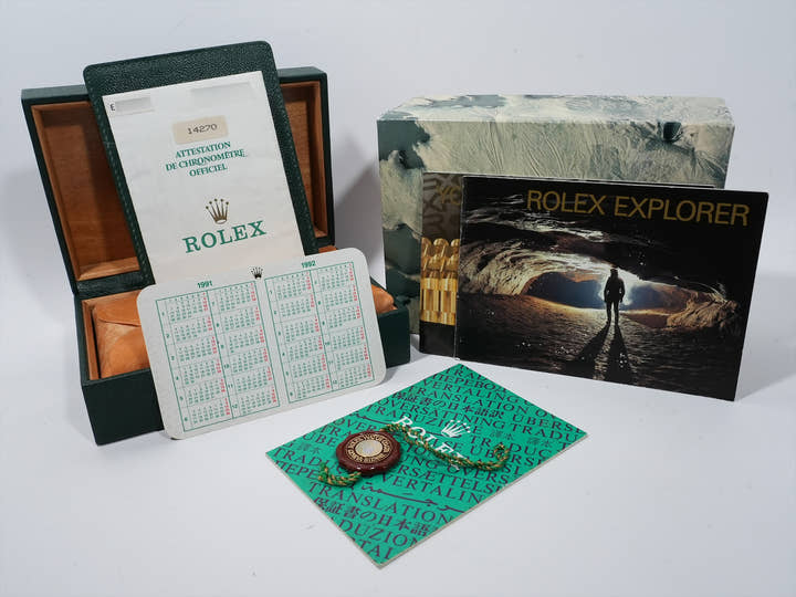 Rolex Explorer I Ref. 14270 Stainless Steel Black Dial Oyster Bracelet, Pre-owned (Good Condition) m2dii9sq