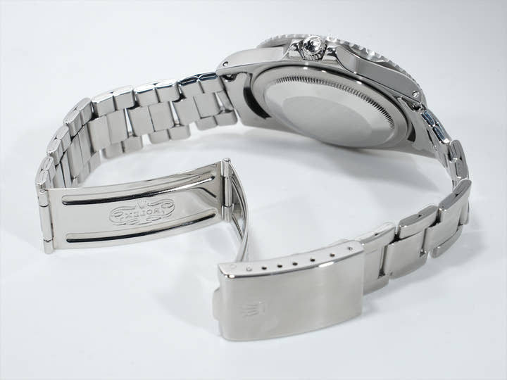 ロレックス GMTマスター Ref.1675 ステンレススチール ブラック文字盤 オイスターブレスレット 中古 9n5nigrm