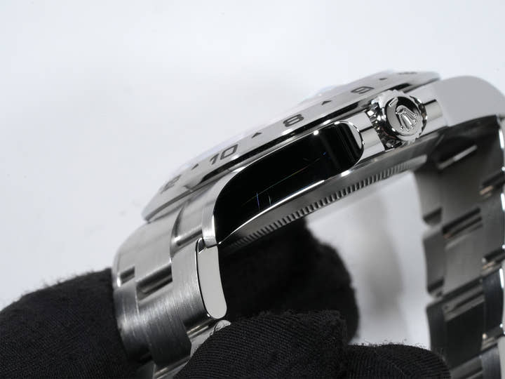 ロレックス エクスプローラーII Ref.226570 ステンレススチール ホワイト文字盤 オイスターブレスレット 未使用 kdfg4cj9