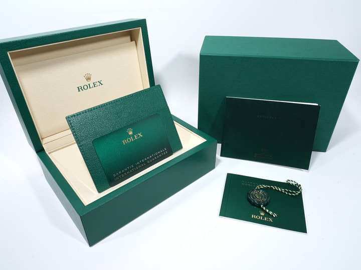 ロレックス エクスプローラーII Ref.226570 ステンレススチール ホワイト文字盤 オイスターブレスレット 未使用 kdfg4cj9