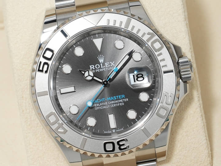 ロレックス ヨットマスター40 Ref.126622 ステンレススチール/プラチナ スレート文字盤 未使用 f8nkecf6