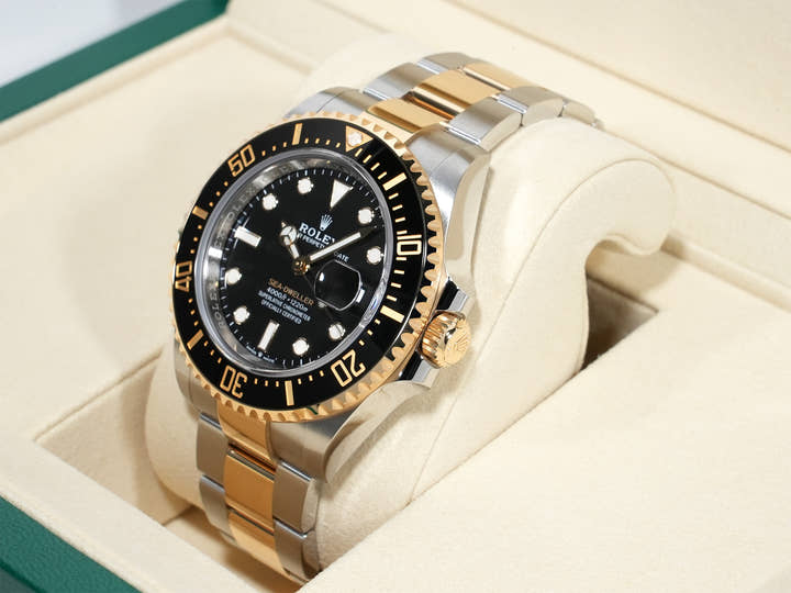 ロレックス シードゥエラー Ref.126603 ステンレススチール/イエローゴールド ブラック文字盤 未使用 bb7b2zhs