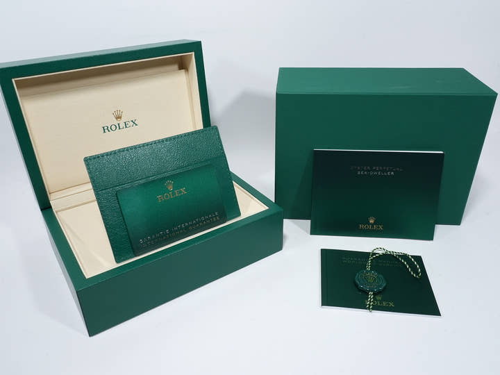 ロレックス シードゥエラー Ref.126603 ステンレススチール/イエローゴールド ブラック文字盤 未使用 bb7b2zhs