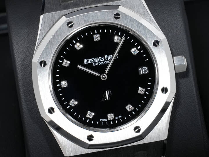 オーデマピゲ ロイヤルオーク ジャンボ エクストラ シン Ref.15206PT.OO.1240PT.01 プラチナ オニキス11Pダイヤ文字盤 美中古 s9f3j8ta