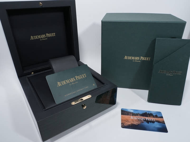 オーデマピゲ ロイヤルオーク ジャンボ エクストラ シン Ref.15206PT.OO.1240PT.01 プラチナ オニキス11Pダイヤ文字盤 美中古 s9f3j8ta