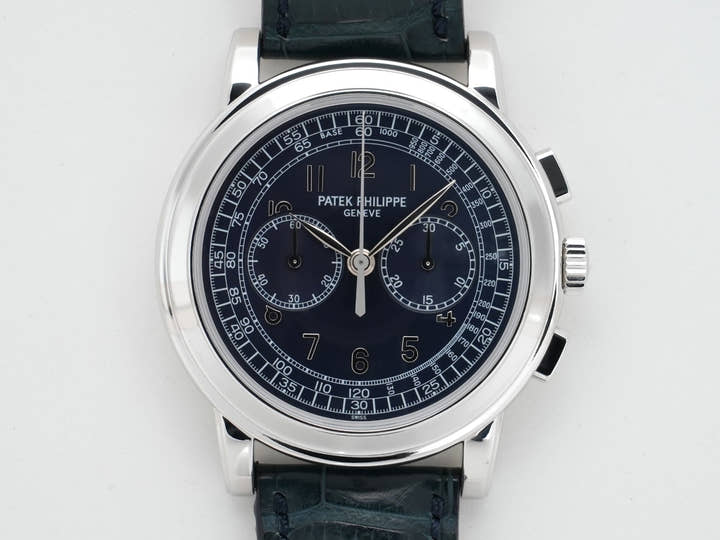 パテックフィリップ コンプリケーション クロノグラフ Ref.5070P-001 プラチナ ブルー文字盤 中古 7iovfnsx