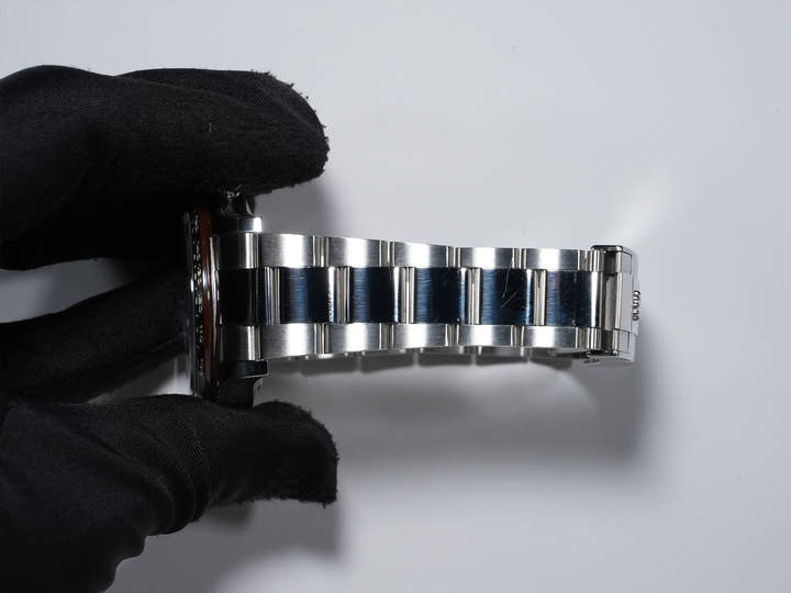 ロレックス デイトナ Ref.116506A プラチナ アイスブルー文字盤 中古 wm5o3k2e