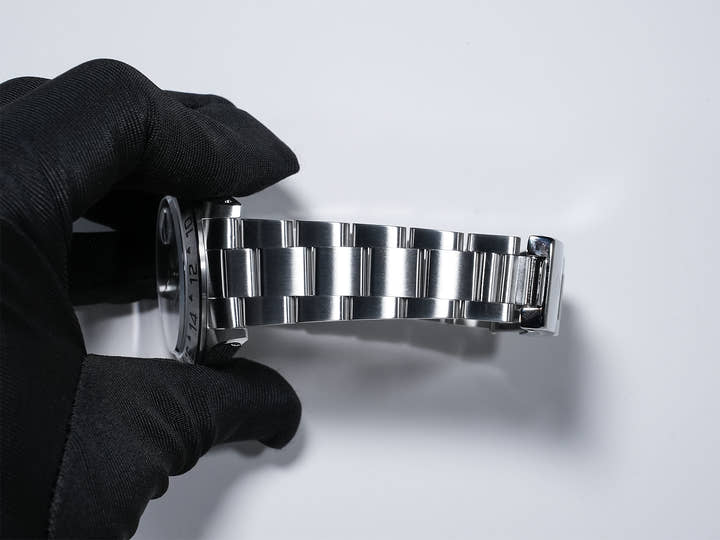 Rolex Explorer II Ref. 16570 Stainless Steel White Dial Oyster Bracelet, Excellent Condition zhu522oy