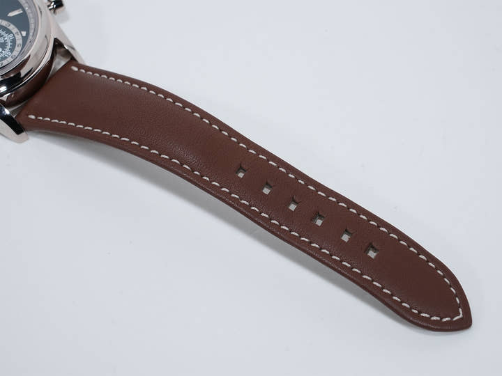 パテックフィリップ アニュアルカレンダー クロノグラフ Ref.5960/01G-001 ホワイトゴールド ブルー文字盤 美中古 bjfitu46