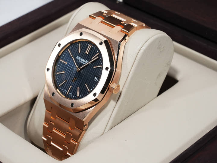 オーデマピゲ ロイヤルオーク ジャンボ エクストラ シン Ref.15202OR.OO.1240OR.01 ピンクゴールド ブルー文字盤 中古 v656dayu