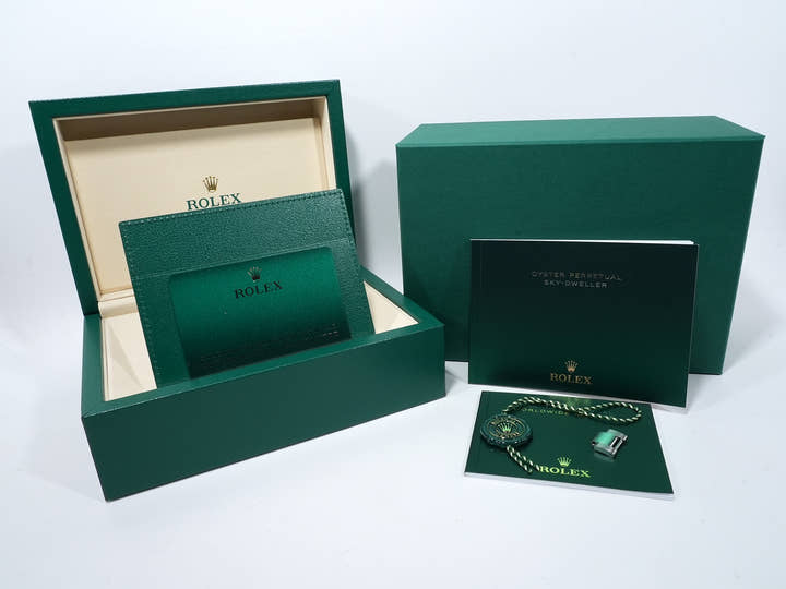 ロレックス スカイドゥエラー Ref.336934 ステンレススチール/ホワイトゴールド ホワイト文字盤 オイスターブレスレット 未使用 koad6ug5