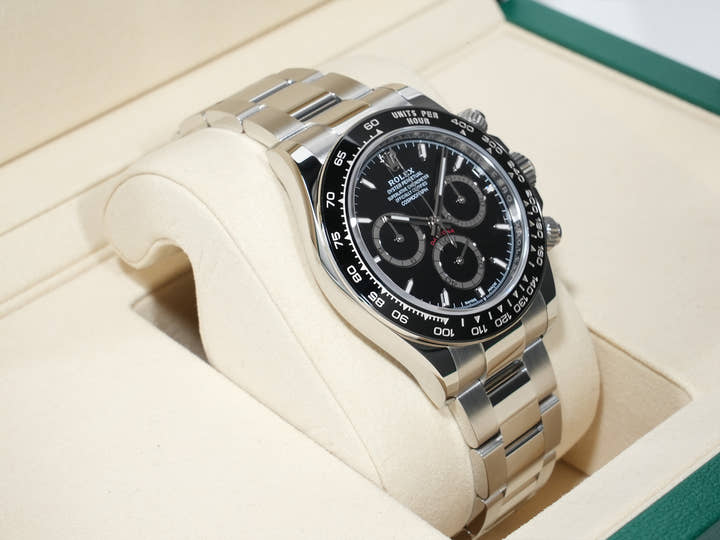 ロレックス デイトナ Ref.126500LN ステンレススチール ブラック文字盤 未使用 9a3jiwvb