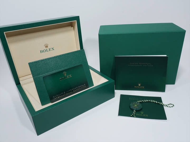 ロレックス デイトナ Ref.126500LN ステンレススチール ブラック文字盤 未使用 9a3jiwvb