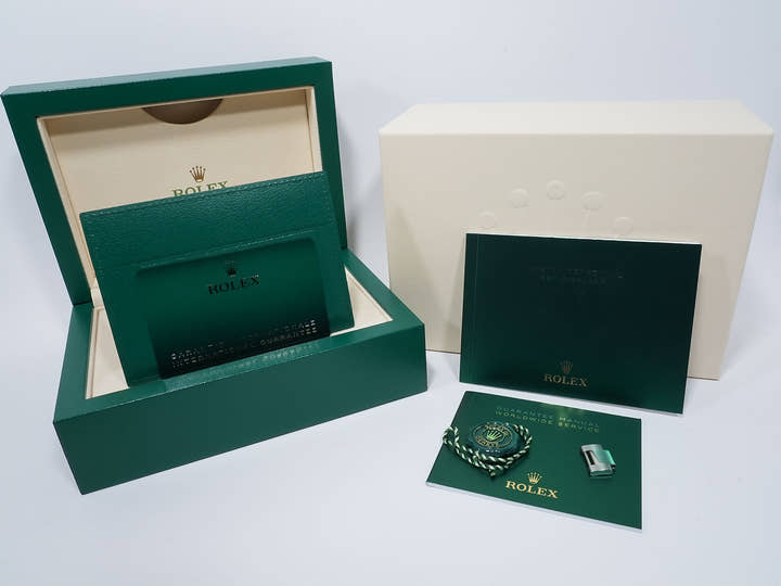 ロレックス スカイドゥエラー Ref.336934 ステンレススチール/ホワイトゴールド ホワイト文字盤 オイスターブレスレット 美品 suyauxrc