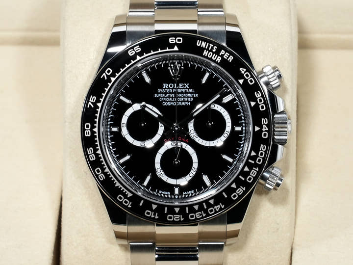 ロレックス デイトナ Ref.126500LN ステンレススチール ブラック文字盤 美品 o2h5vf4m