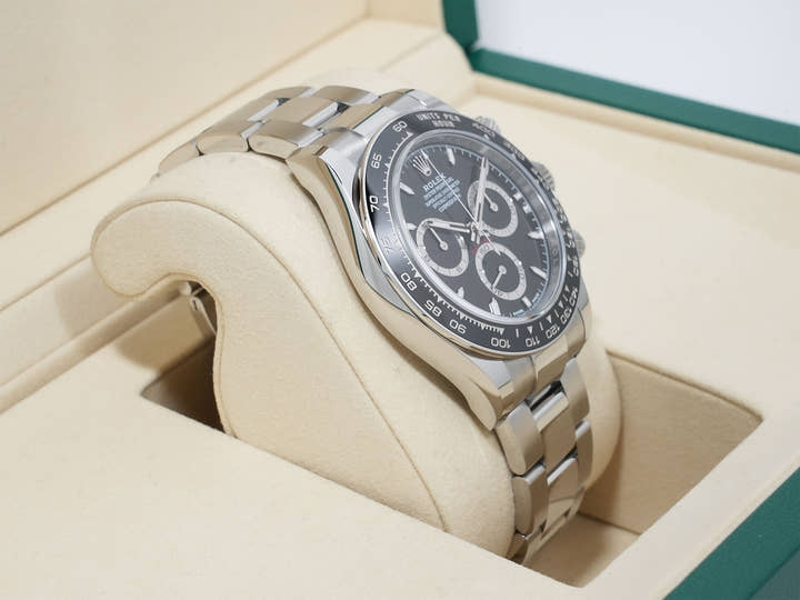 ロレックス デイトナ Ref.126500LN ステンレススチール ブラック文字盤 美品 o2h5vf4m