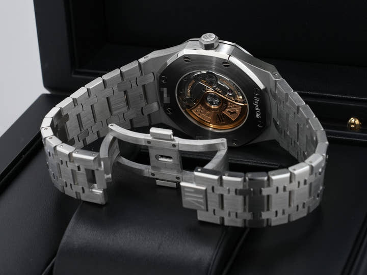 Audemars Piguet Royal Oak Ref. 15400ST.OO.1220ST.01 Stainless Steel Black Dial, Excellent Condition 7pyw6rbt