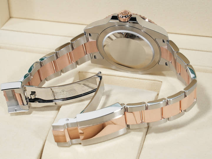 ロレックス GMTマスターII Ref.126711CHNR ステンレススチール/エバーローズゴールド ブラック文字盤 オイスターブレスレット 未使用 4qpc4gfn