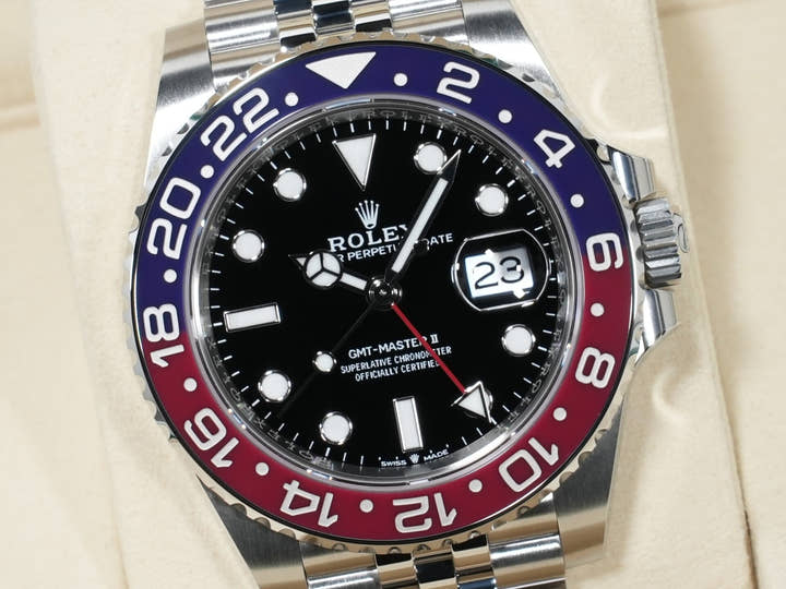 Rolex GMT-Master II Ref. 126710BLRO, stainless steel, black dial, Jubilee bracelet, pre-owned (ccky96d6)