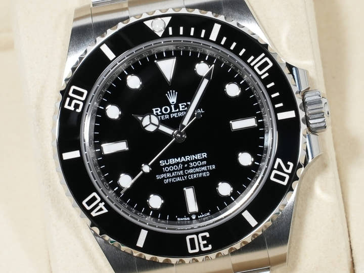 Rolex Submariner No-Date Ref. 124060 Stainless Steel Black Dial Unused gbug3muz