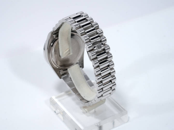 ロレックス デイデイト36 Ref.1804 ホワイトゴールド ブルー文字盤 中古 87kmwa6v