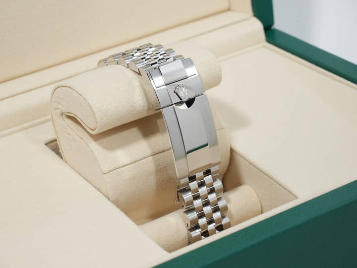 Rolex GMT-Master II Ref. 126720VTNR Stainless Steel Black Dial Jubilee Bracelet Unused snwubv5f