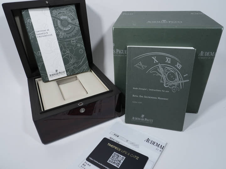 オーデマピゲ ロイヤルオーク Ref.15300OR.OO.D002CR.01 ピンクゴールド ブラック文字盤 中古 z6xksad5